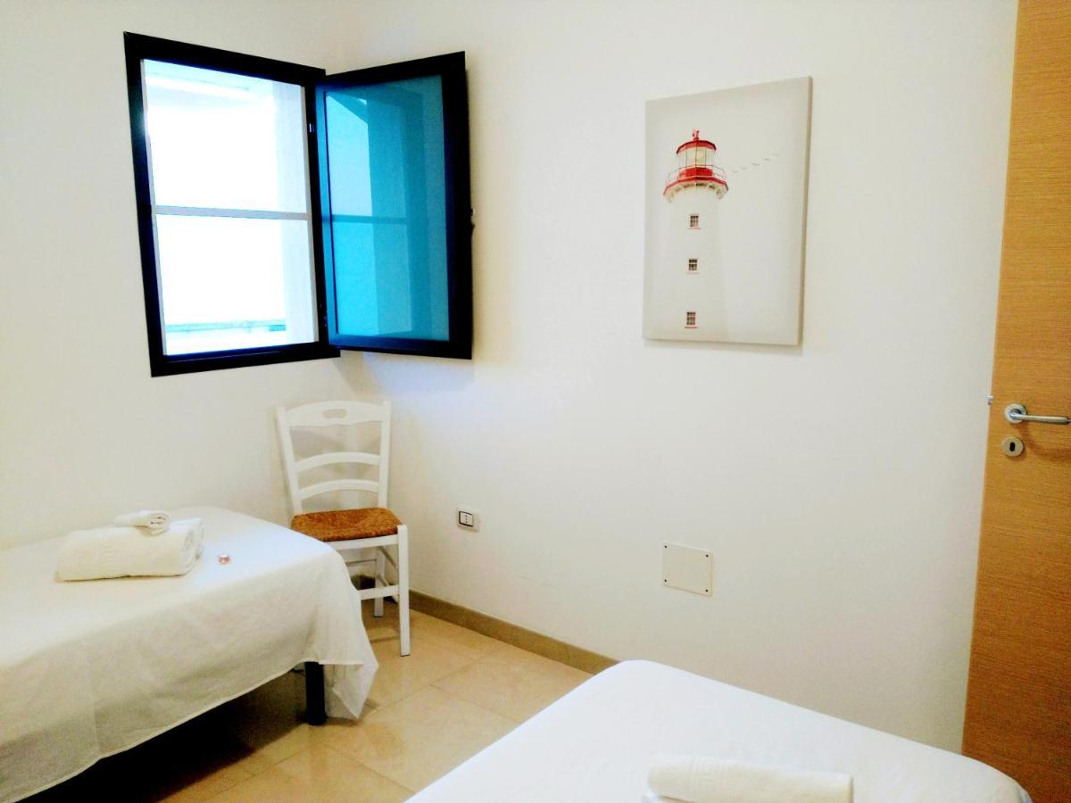 Porto Cesareo Appartamento Panoramico Fronte Mare Con Parcheggio Coperto Torre Lapillo Exteriér fotografie